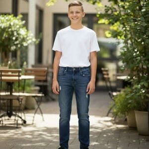 NWT Calvin Klein Jeans Boys Slim Straight Leg Jeans Distressed Classic Casual